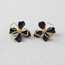 Load image into Gallery viewer, Double Layered Floral Petal Stud Earrings