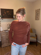 Load image into Gallery viewer, Off Shoulder Knit Top