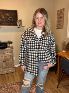 Black Plaid Print Buttoned Tunic Shacket