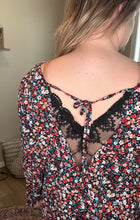 Load image into Gallery viewer, Lace Tie Back Floral Print Top
