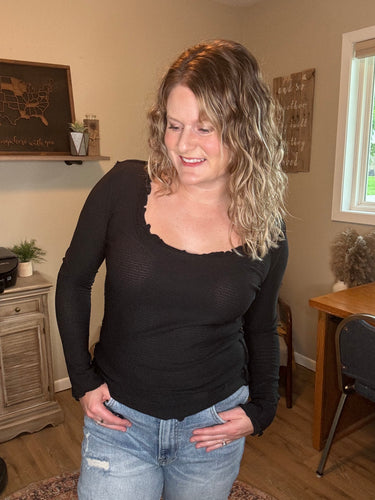 Scoop Neck Exposed Seam Top
