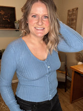 Load image into Gallery viewer, Brushed Ribbed Button-Front Top