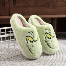 Load image into Gallery viewer, Grinch slippers