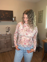 Load image into Gallery viewer, Floral Print Mesh Knit Top