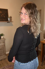 Load image into Gallery viewer, Scoop Neck Exposed Seam Top