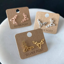 Load image into Gallery viewer, Almond Climber Earrings: Gold