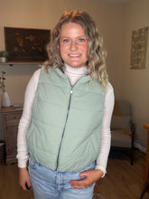 Load image into Gallery viewer, Zip-Front Puffer Vest
