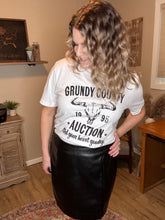 Load image into Gallery viewer, Grundy County Auction Graphic Tee
