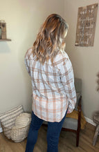 Load image into Gallery viewer, Gray Faded Plaid Flannel