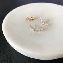 Load image into Gallery viewer, Cubic Scoop Earrings -Gold