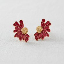 Load image into Gallery viewer, Daisy Flower Drop Earrings