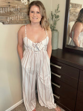 Load image into Gallery viewer, Front Tie Cropped Jumpsuit