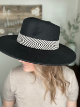 Load image into Gallery viewer, Wide Brim Felt Panama Hat- Black